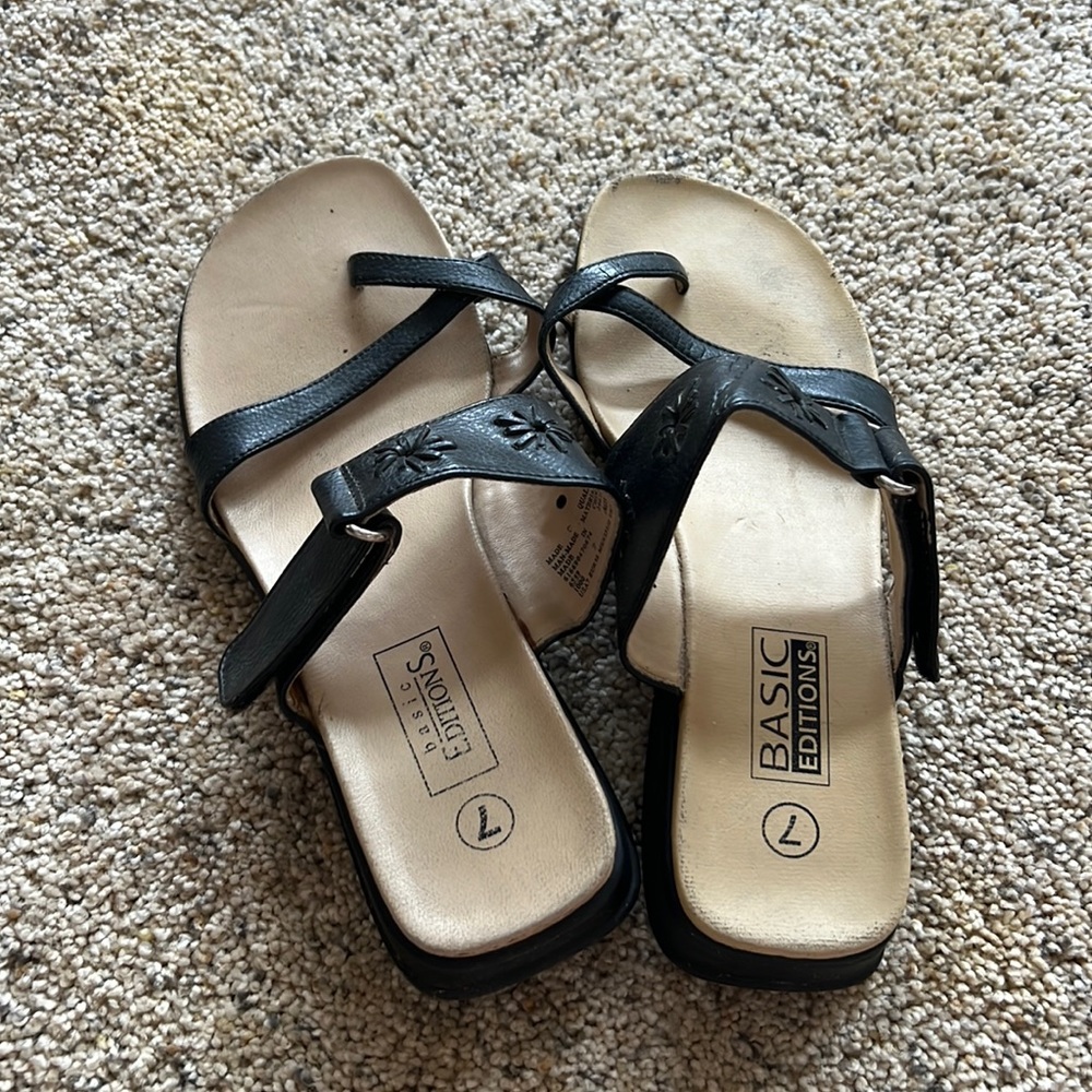 Wedge sandals